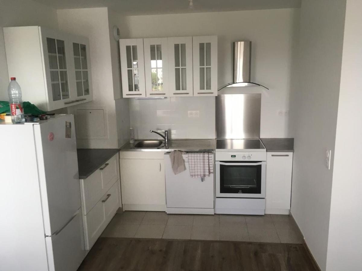 3 Room Flat In Parklane - 1,5Km Disney Serris Dış mekan fotoğraf
